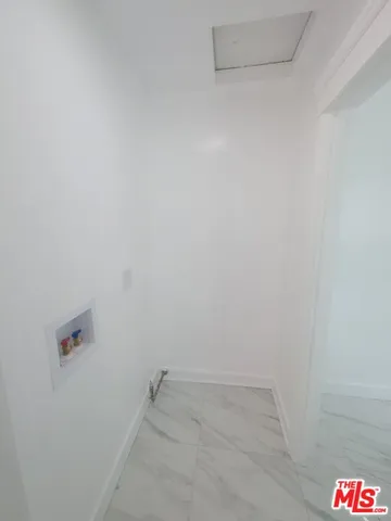 $2,195 | 4215 South Budlong Avenue, Los Angeles, CA 90037