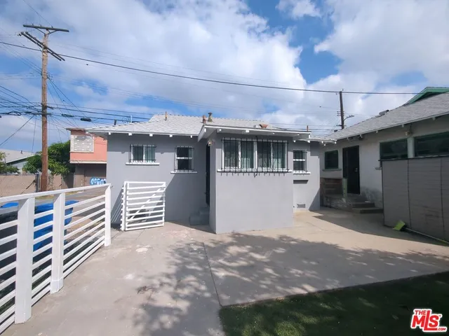 $2,195 | 4215 South Budlong Avenue, Los Angeles, CA 90037