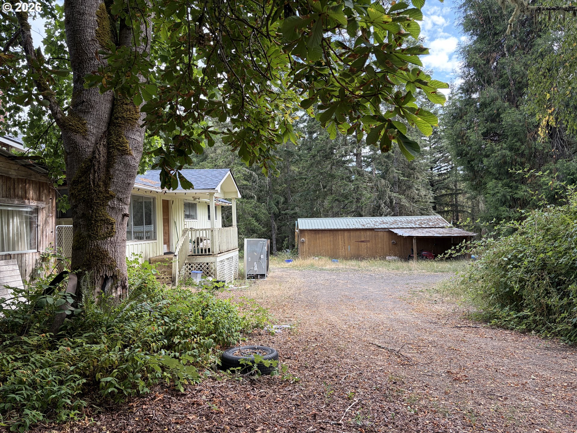 9006 Scotts Valley Road Yoncalla, OR 97499 - Photo 3 of 42 Gallery Image 3