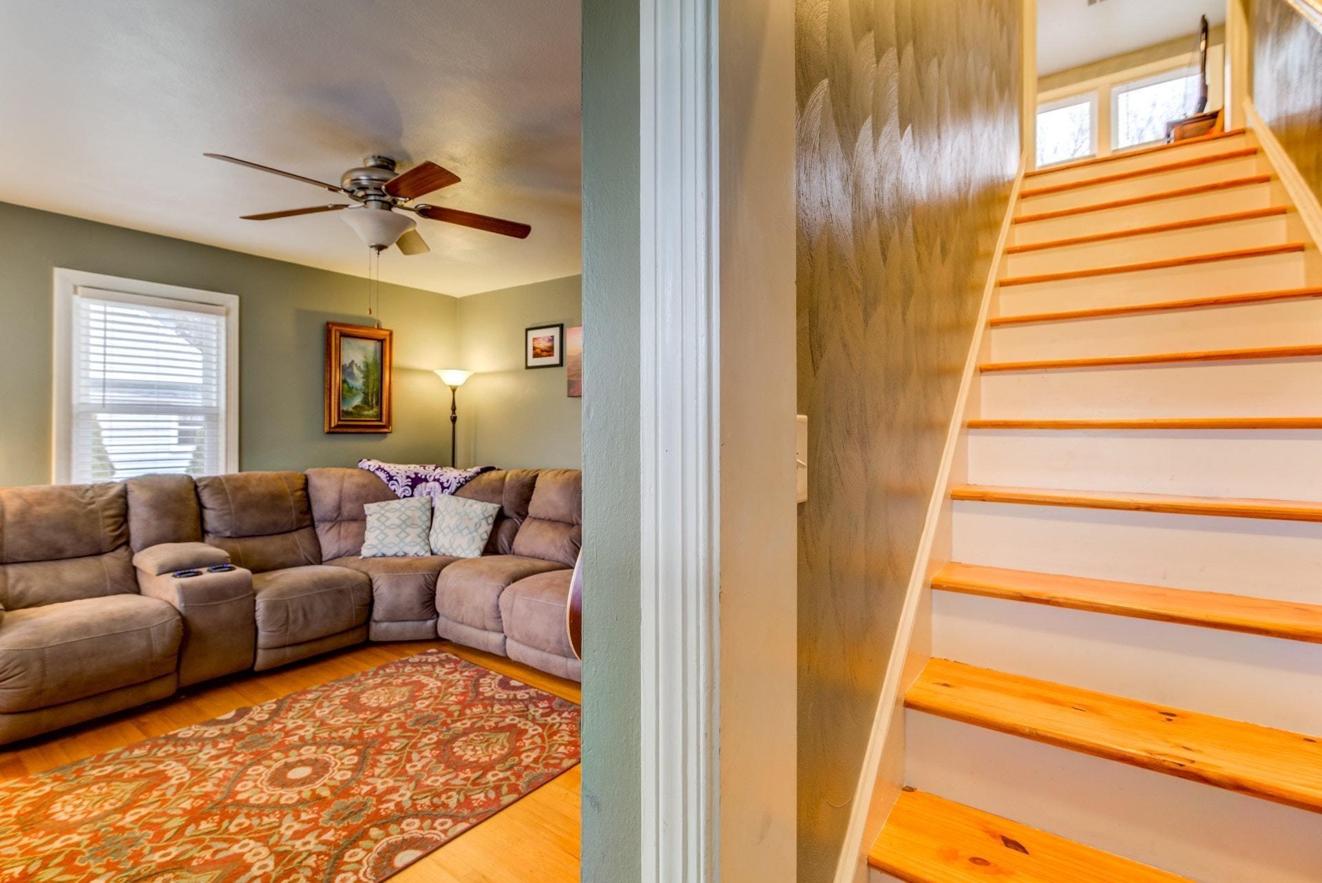 232 Bonavista Road Salem, VA 24153 - Photo 12 of 31 To upper level