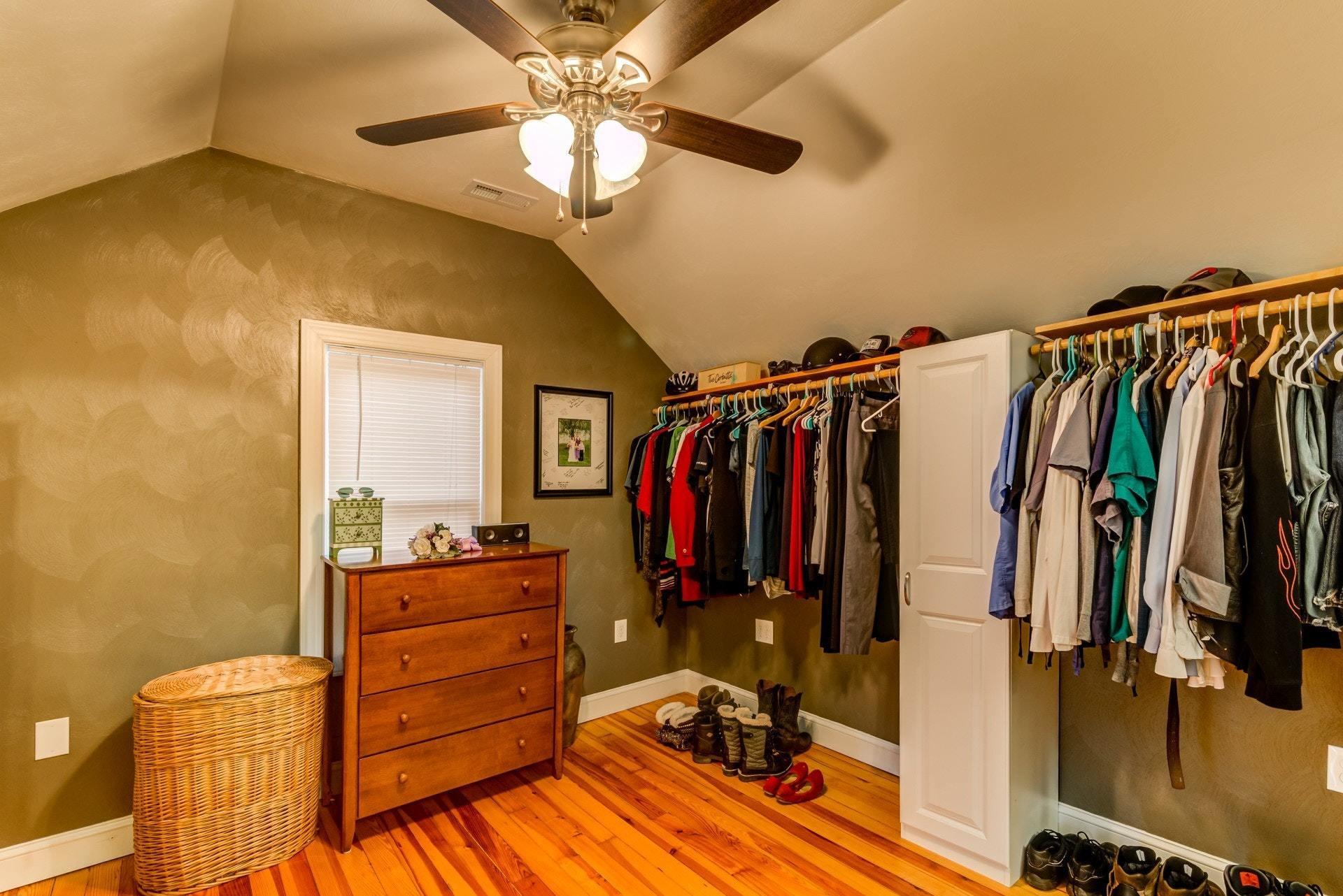 232 Bonavista Road Salem, VA 24153 - Photo 15 of 31 Master suite