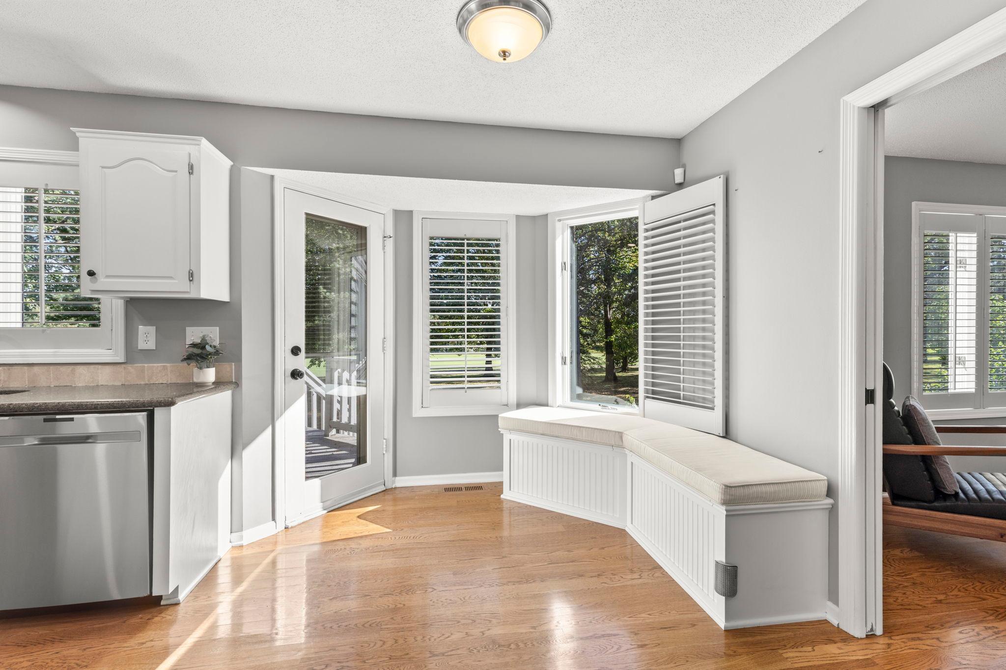 3563 Rae Lane Woodbury, MN 55125 - Photo 24 of 85 Gallery Image 24