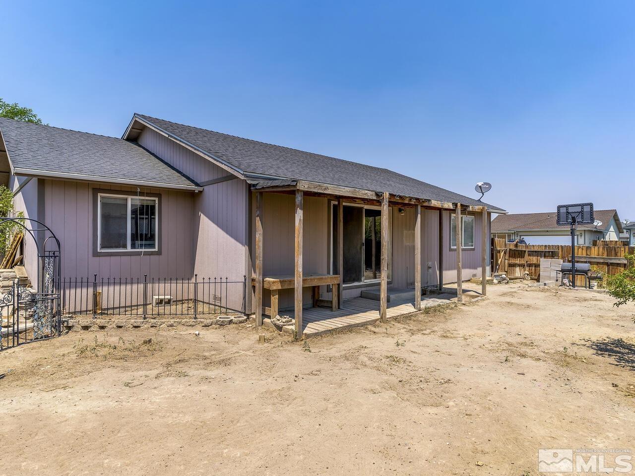 806 Stanton Road Fernley, NV 89408 - Photo 18 of 21 Photo 18