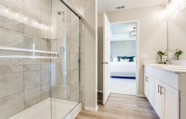 $2,500 | 313 Hopson Street, Van Alstyne, TX 75495