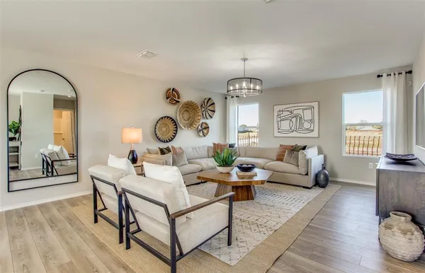 $2,500 | 313 Hopson Street, Van Alstyne, TX 75495