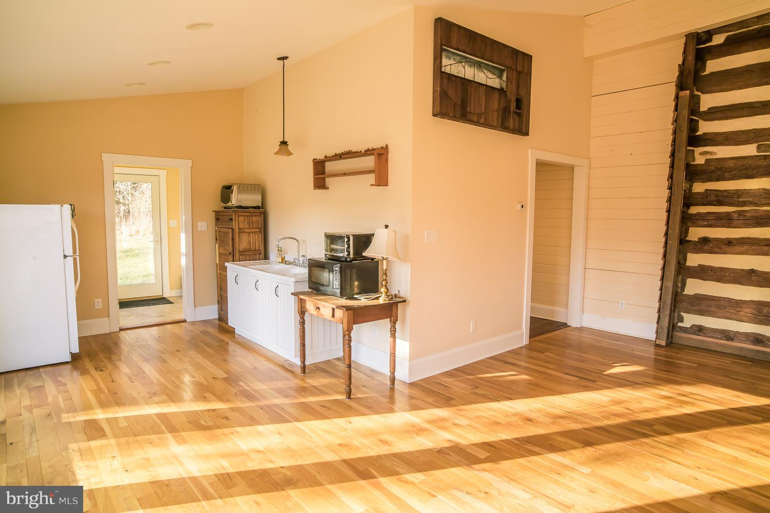 1459 Feltner Road Bluemont, VA 20135 - Photo 11 of 30 Kitchen