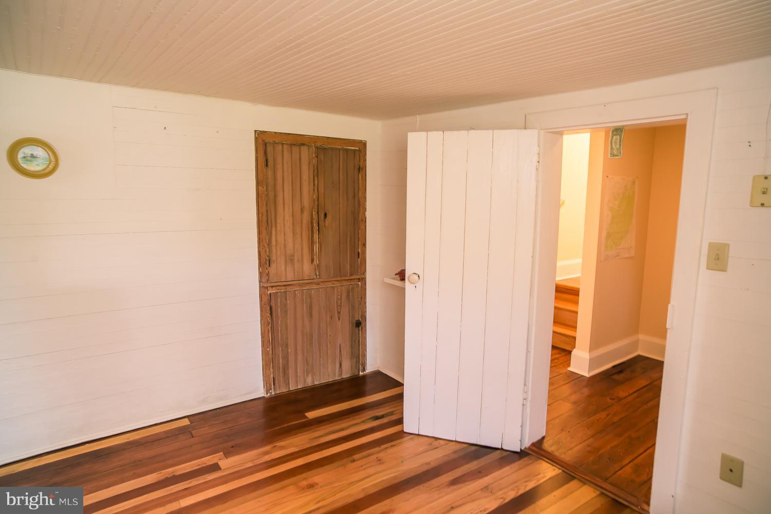 1459 Feltner Road Bluemont, VA 20135 - Photo 16 of 30 Flex room, possible bedroom
