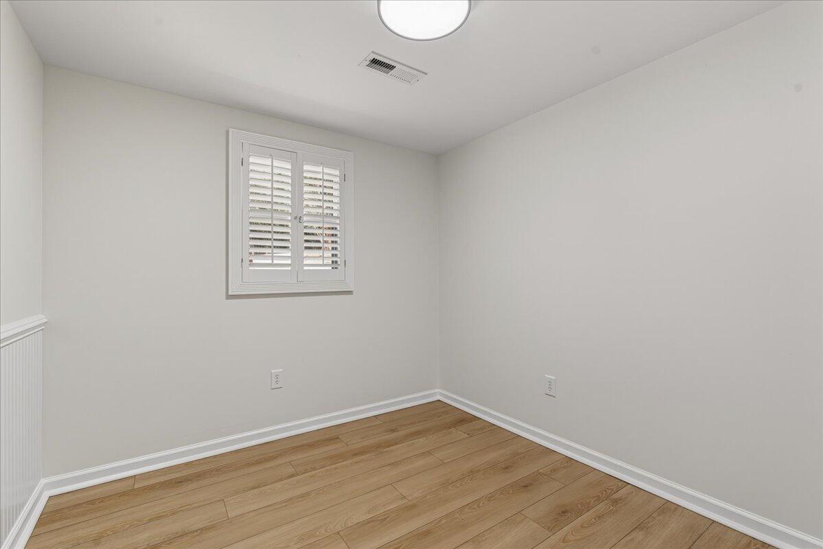 23 Brookside Lane Moneta, VA 24121 - Photo 27 of 52 38-23 Brookside Ln-38