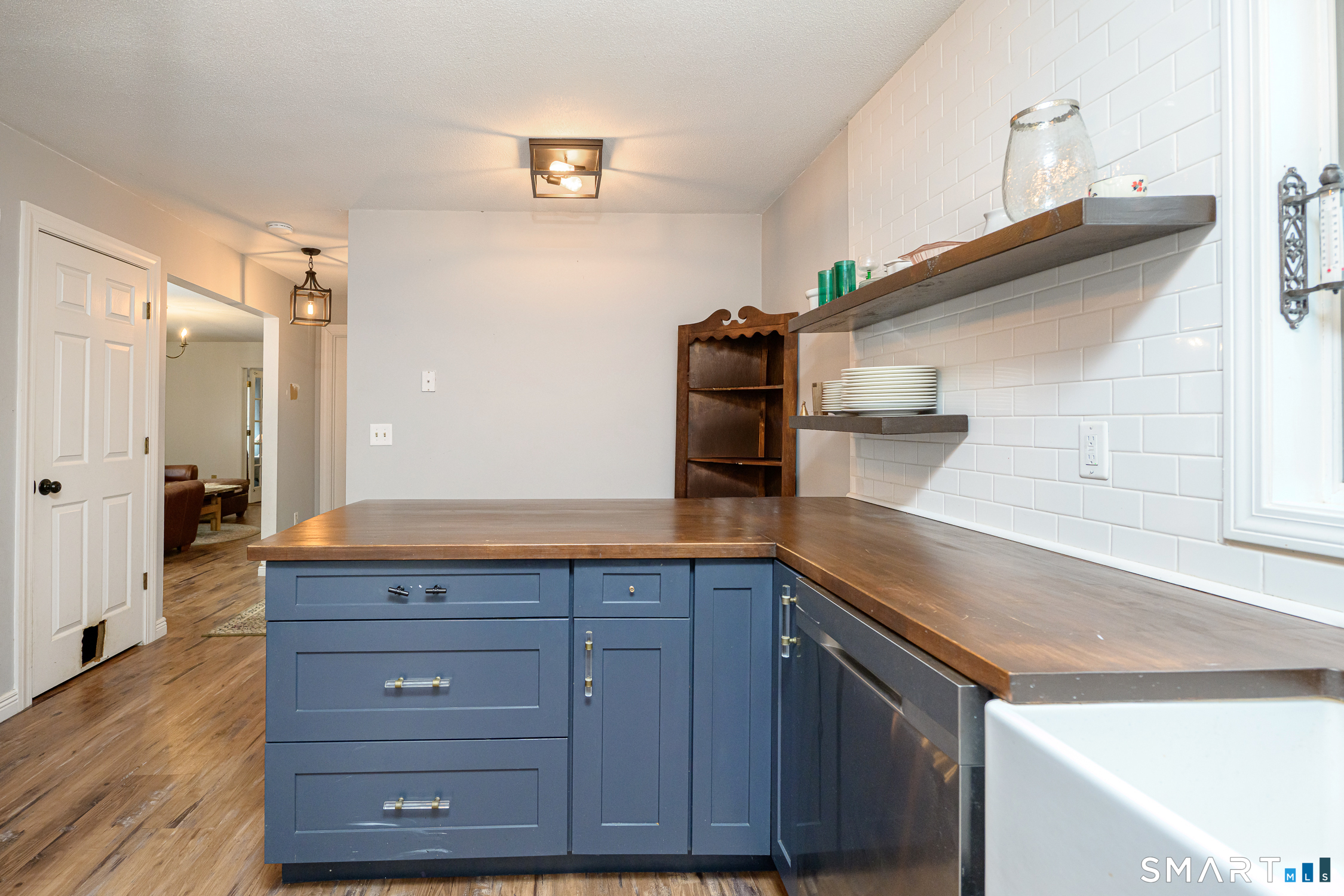 296 Newport Road Sterling, CT 06373 - Photo 11 of 38