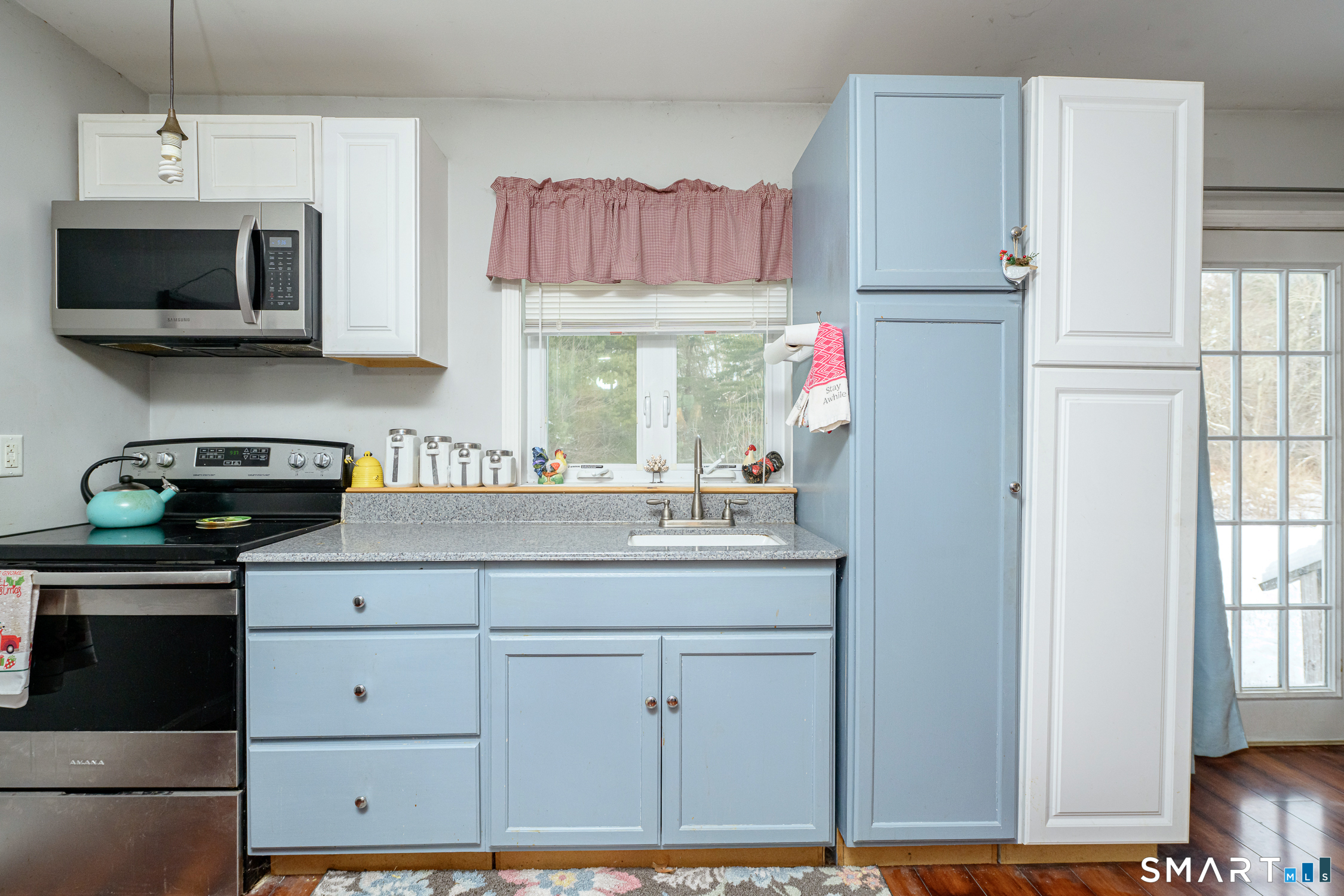 296 Newport Road Sterling, CT 06373 - Photo 21 of 38 Kitchen in the apartment / in-law