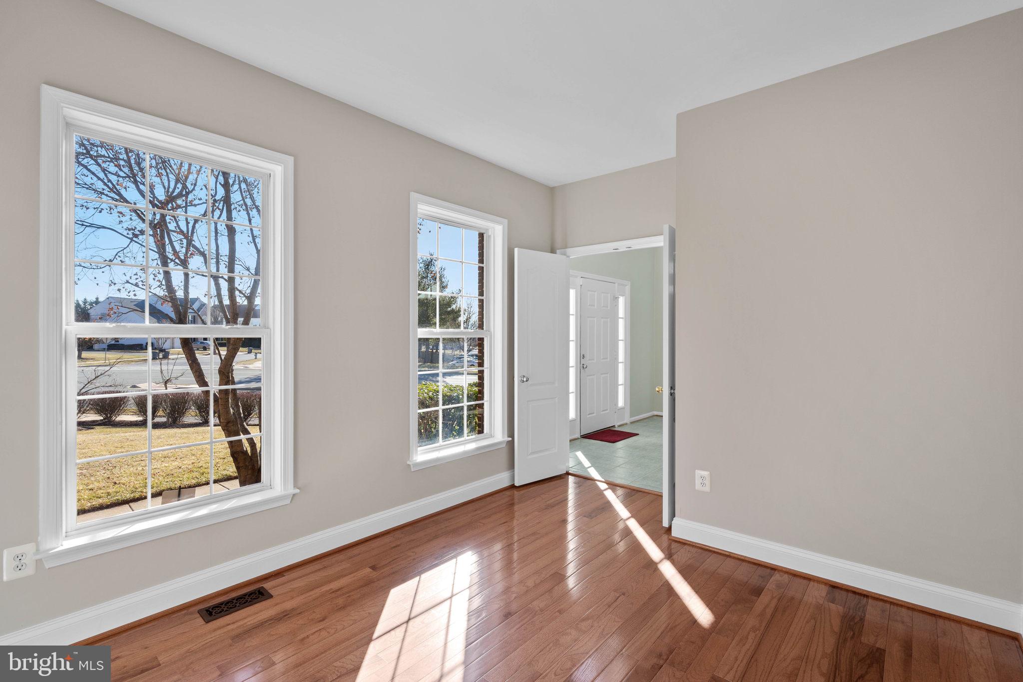 14000 Falconcrest Road Germantown, MD 20874 - Photo 14 of 71