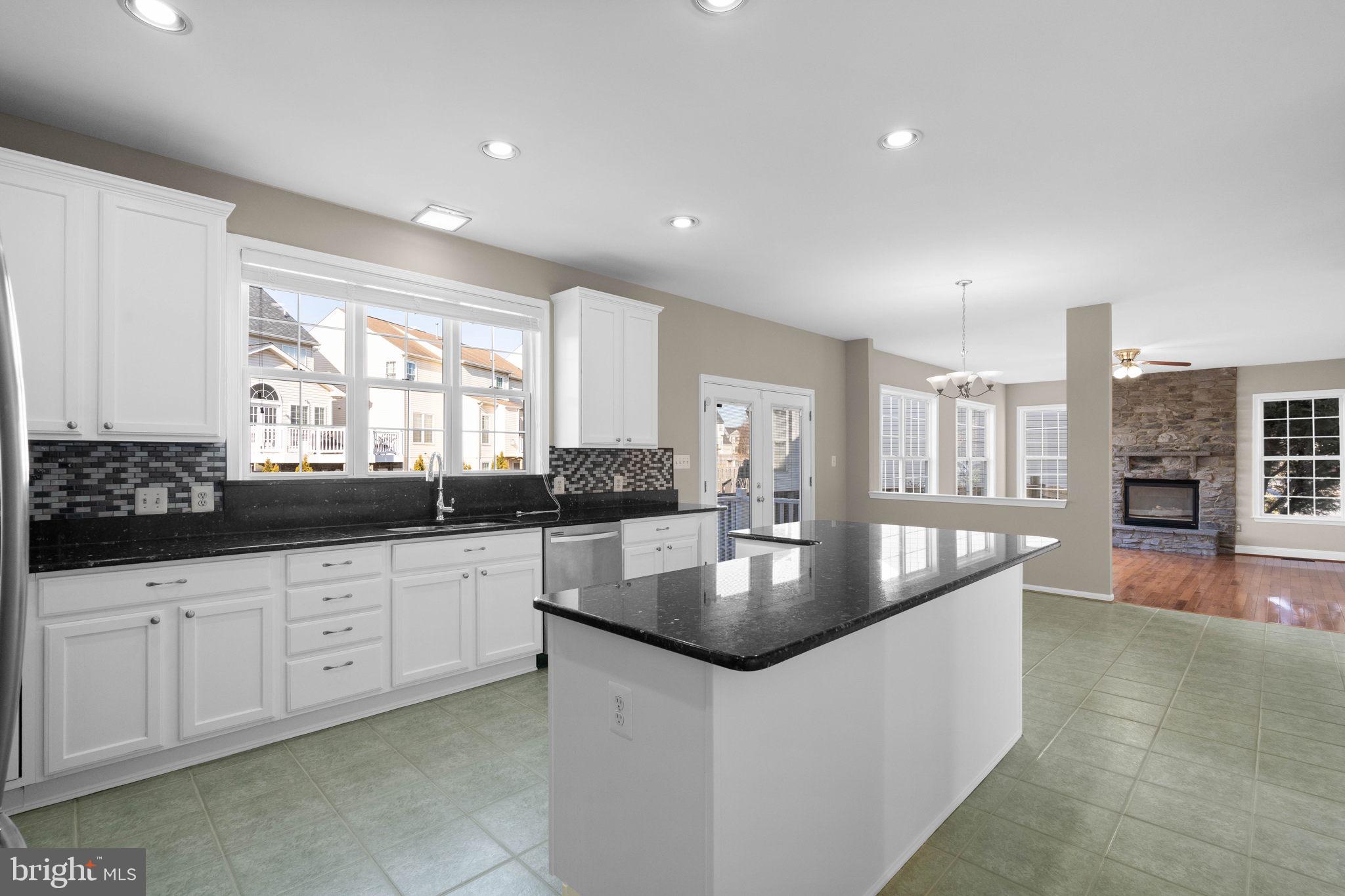 14000 Falconcrest Road Germantown, MD 20874 - Photo 27 of 71