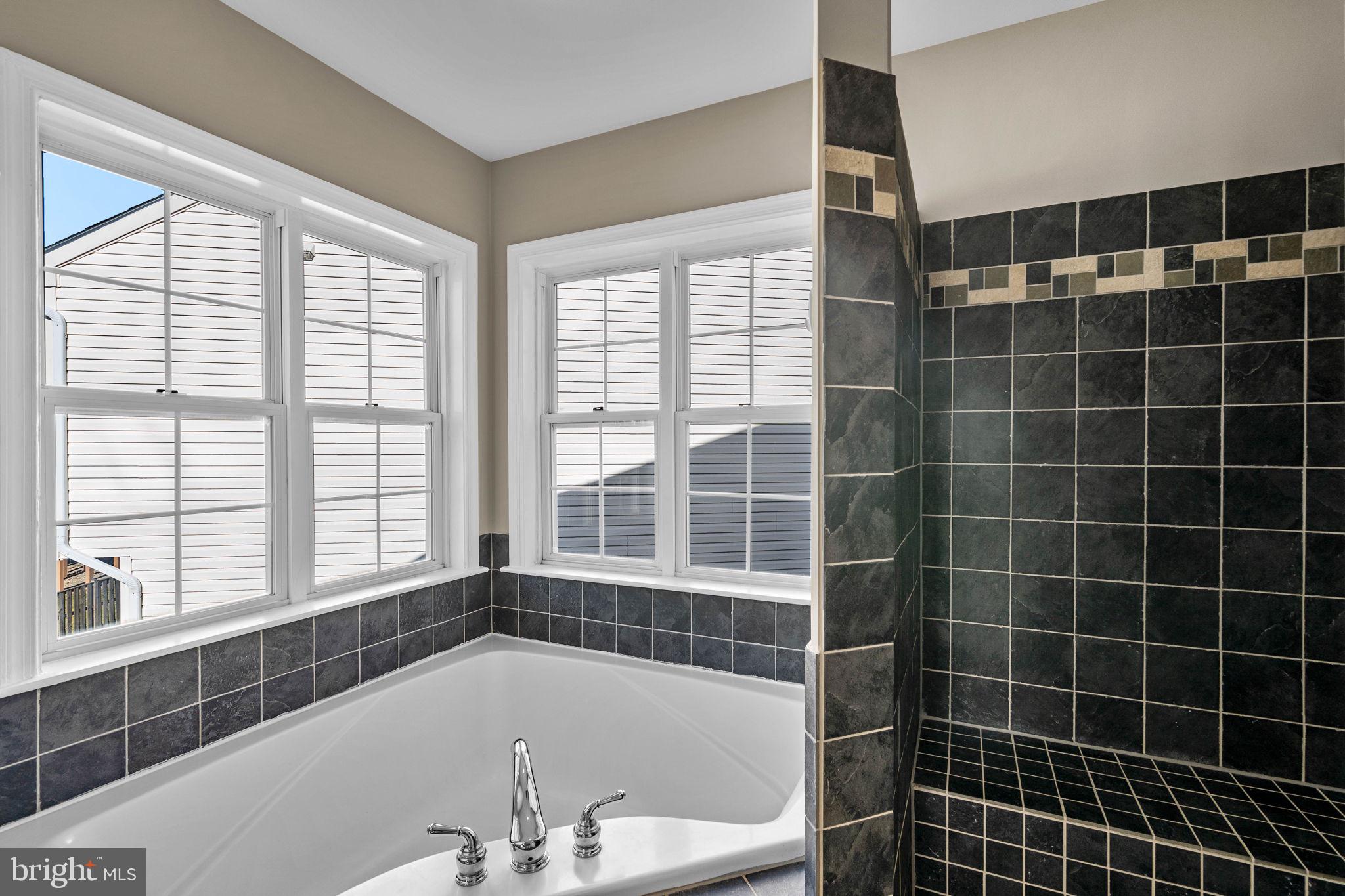 14000 Falconcrest Road Germantown, MD 20874 - Photo 37 of 71