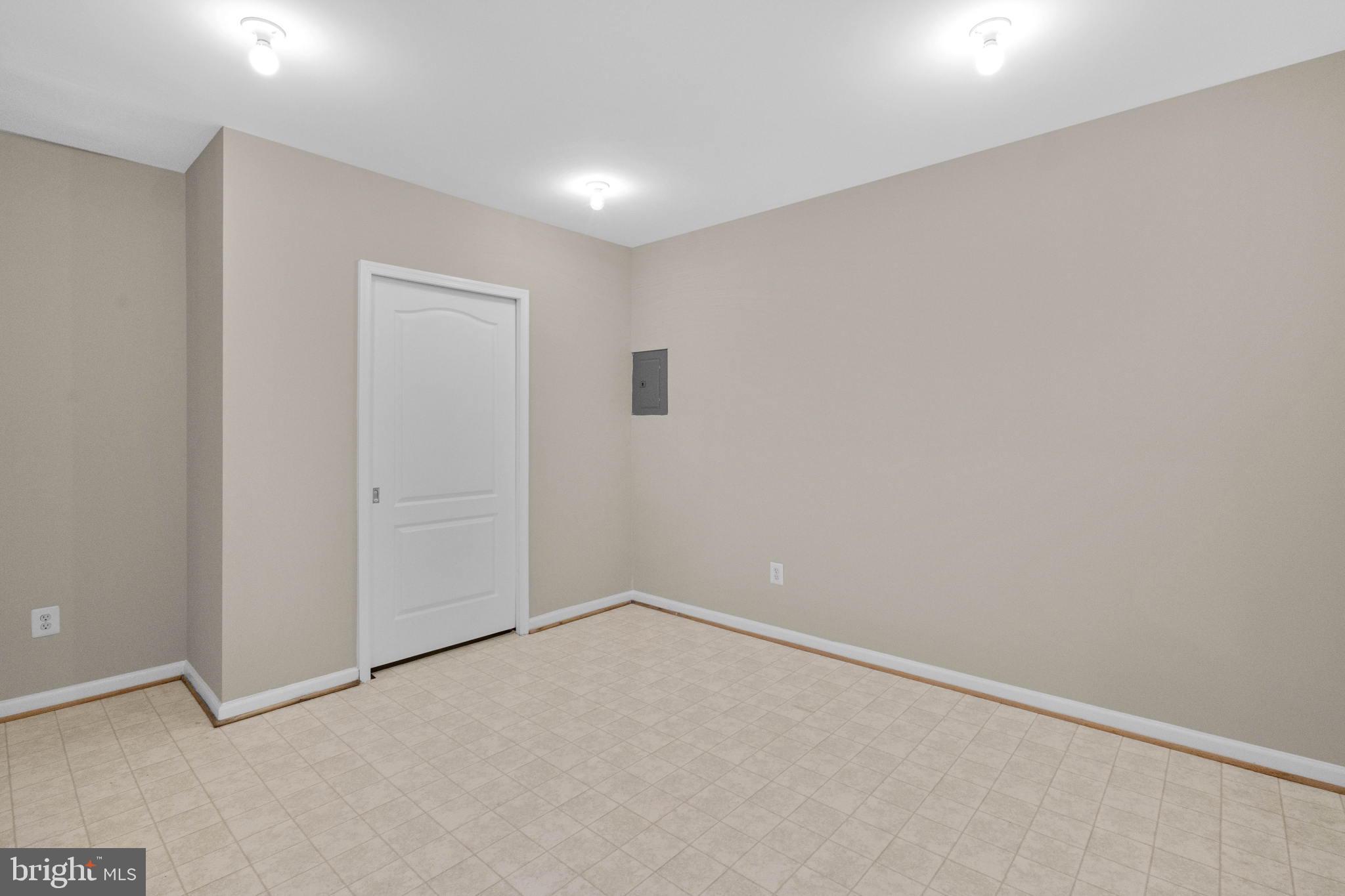 14000 Falconcrest Road Germantown, MD 20874 - Photo 52 of 71