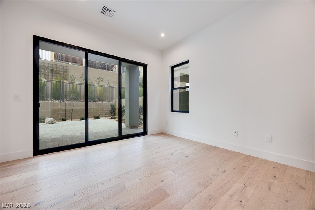 27 Sumter Rdg Street Las Vegas, NV 89138 - Photo 23 of 52