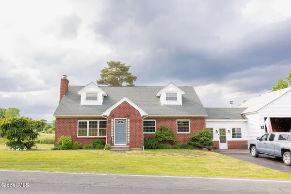 $397,900 | 1378 Quackenbush Road, Schenectady, NY 12306