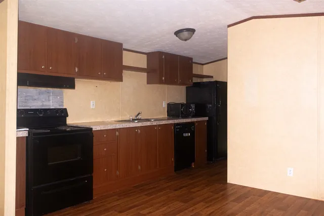 $153,000 | 8916 Lakeside Drive, Plantersville, TX 77363