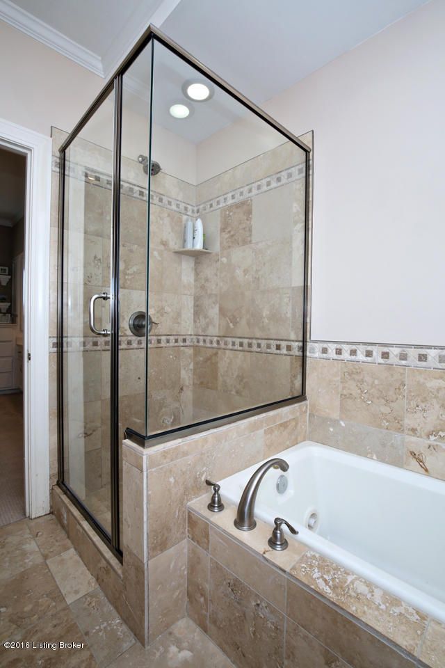 1005 Devon Road Goshen, KY 40026 - Photo 16 of 55 Shower & whirlpool tub in Owners' Suite