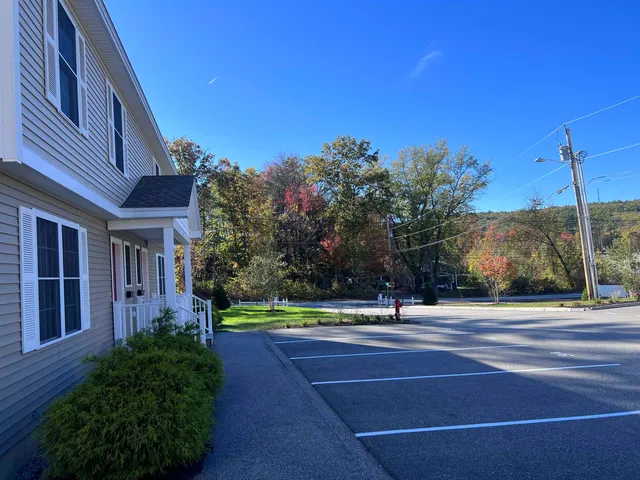 $349,900 | 3 A Red Oak Way, Unit 3A, Boscawen, NH 03303