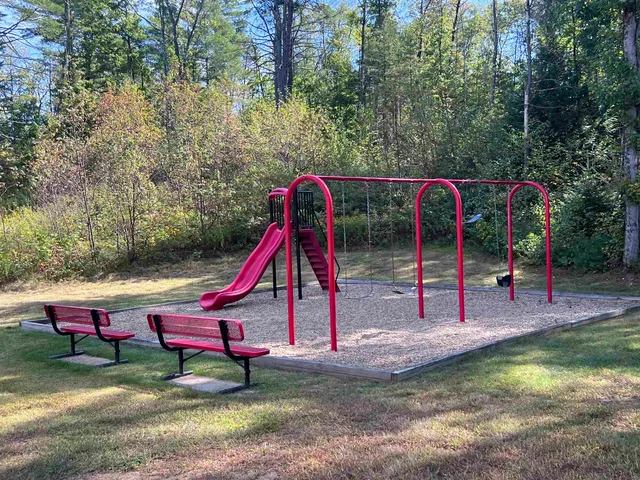 $349,900 | 3 A Red Oak Way, Unit 3A, Boscawen, NH 03303