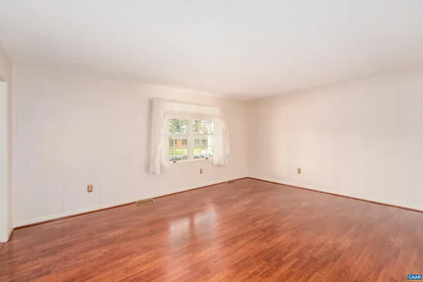 $425,000 | 252 Flint Mountain Drive, Stuarts Draft, VA 24477