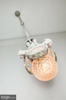 a close view of light fixtures