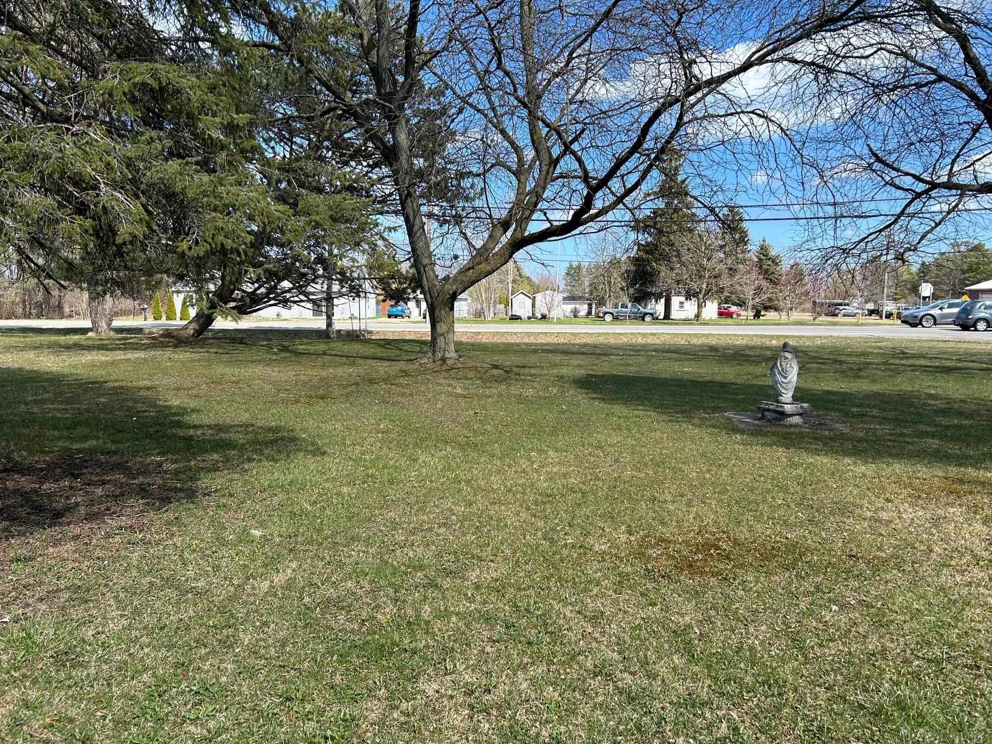 5996 Lakeshore Road Lexington, MI 48450 - Photo 3 of 20