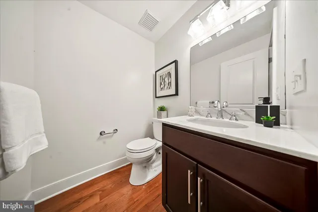 $925,000 | 677 North 15th Street, Philadelphia, PA 19130