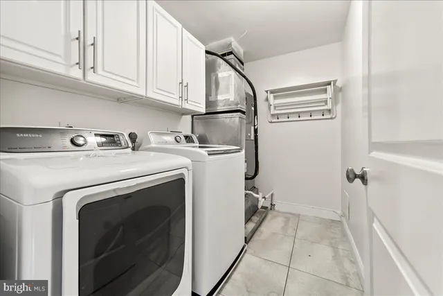 $925,000 | 677 North 15th Street, Philadelphia, PA 19130