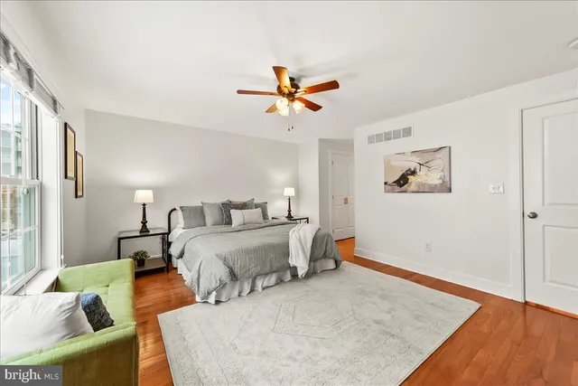 $925,000 | 677 North 15th Street, Philadelphia, PA 19130