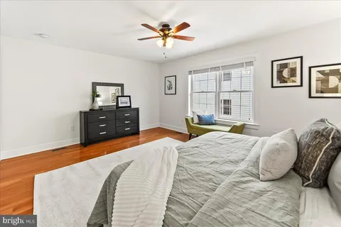 a view of a car garage