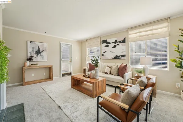 $589,000 | 535 Pierce Street, Unit 3216, Albany, CA 94706