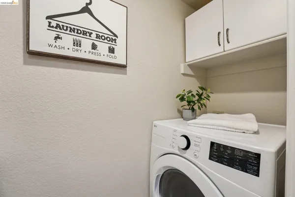 $589,000 | 535 Pierce Street, Unit 3216, Albany, CA 94706