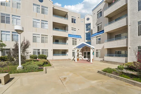 $589,000 | 535 Pierce Street, Unit 3216, Albany, CA 94706