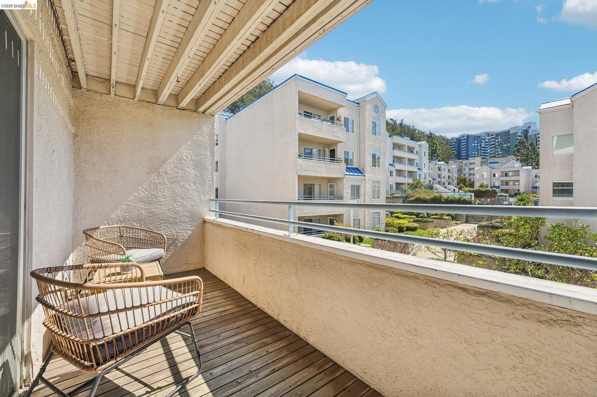 535 Pierce Street, Unit 3216 Albany, CA 94706 - Photo 41 of 47 View of balcony