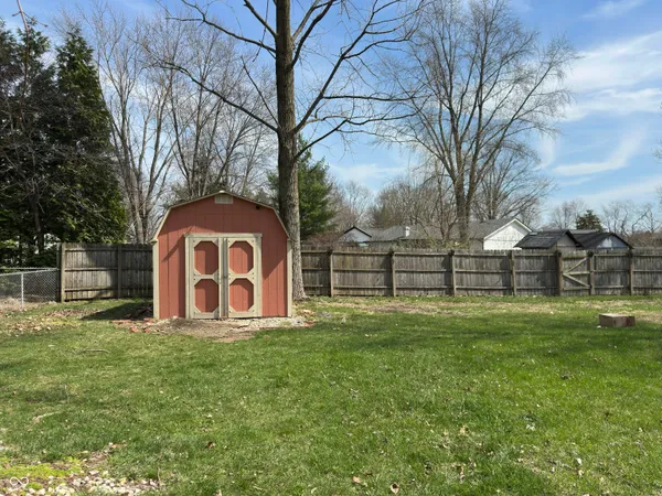 $275,000 | 8341 Christiana Lane, Indianapolis, IN 46256