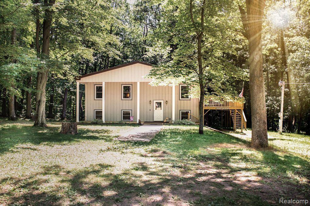 660 West Arthur Road Harrison, MI 48625 - Photo 1 of 56 Gallery Image 1