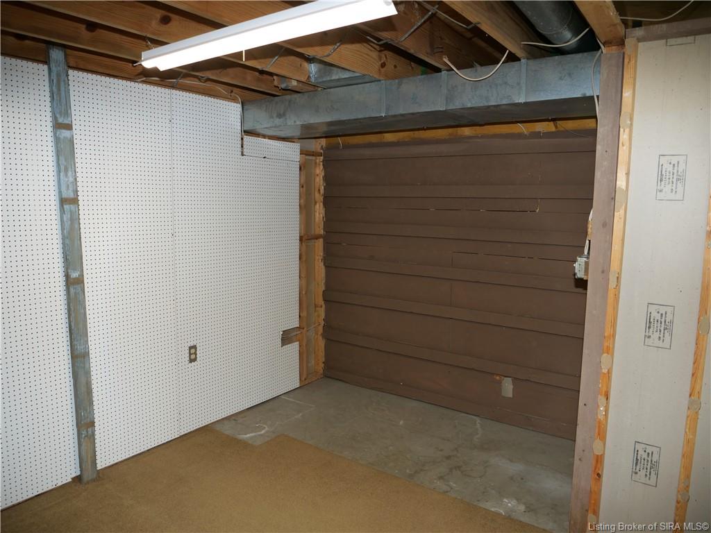 3831 Dogwood Road Floyds Knobs, IN 47119 - Photo 34 of 51