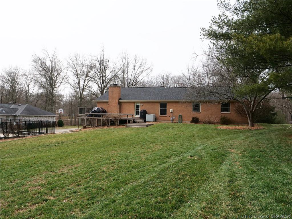 3831 Dogwood Road Floyds Knobs, IN 47119 - Photo 38 of 51