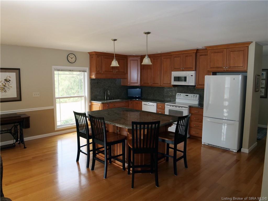 3831 Dogwood Road Floyds Knobs, IN 47119 - Photo 7 of 51