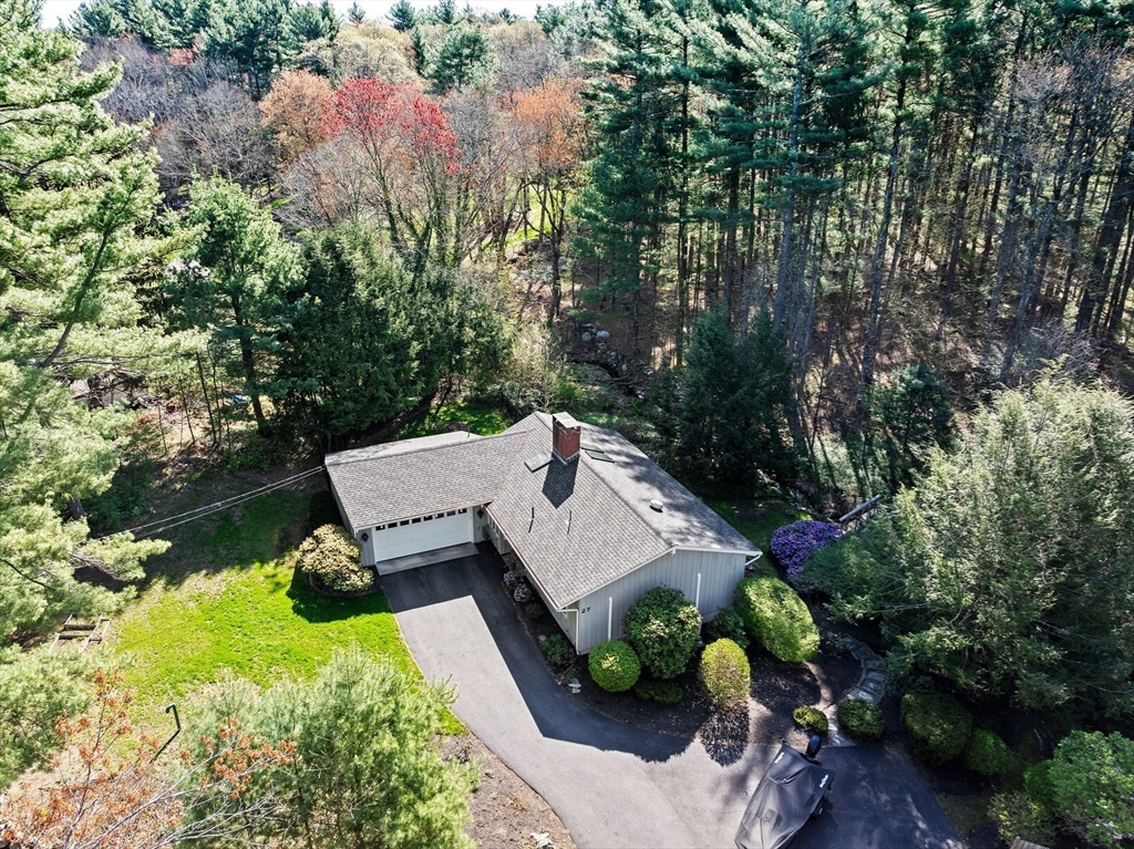 27 Everett Street Norfolk, MA 02056 - Photo 32 of 37 an aerial view of a house with garden space and street view