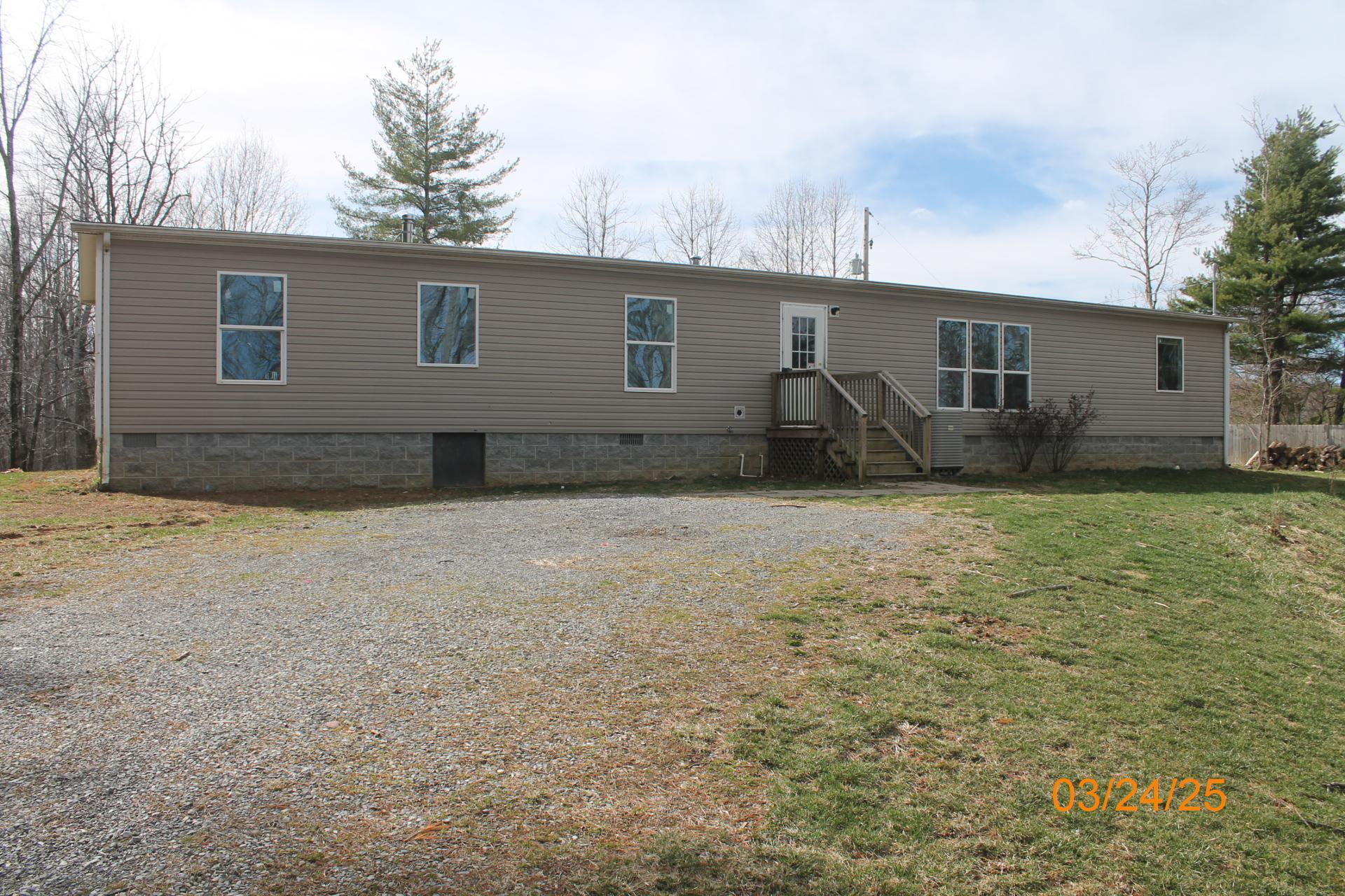 1935 Lick Ridge Road Northeast Check, VA 24072 - Photo 6 of 30 a house view with backyard space