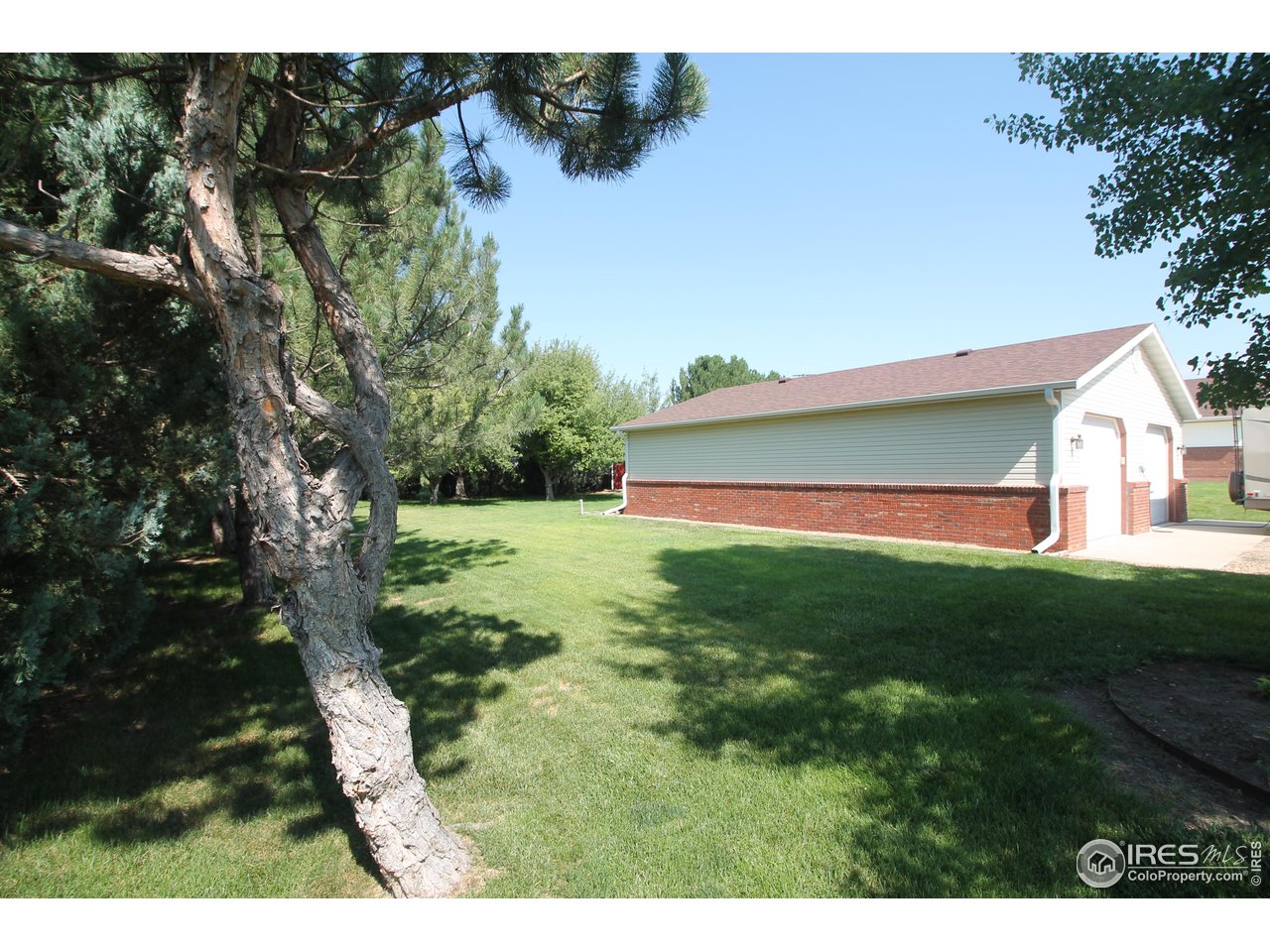 14363 Dakota Road Sterling, CO 80751 - Photo 27 of 40 a view of outdoor space and yard