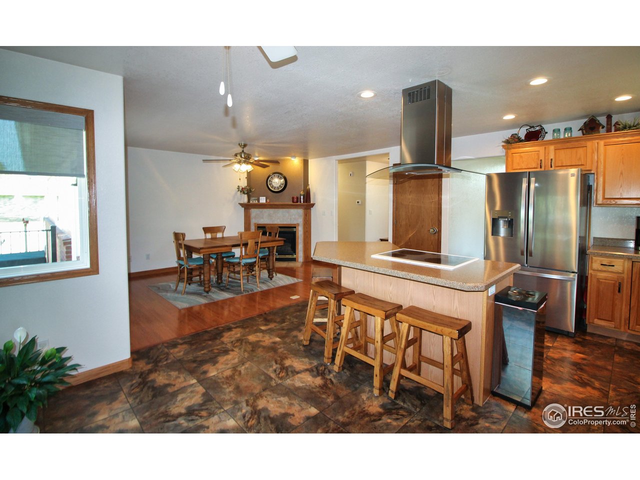 14363 Dakota Road Sterling, CO 80751 - Photo 6 of 40 a living room with furniture and a large mirror