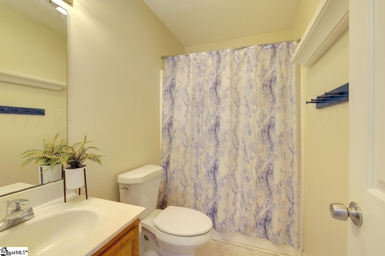 200 Merlin Court Simpsonville, SC 29680 - Photo 14 of 33 Gallery Image 14