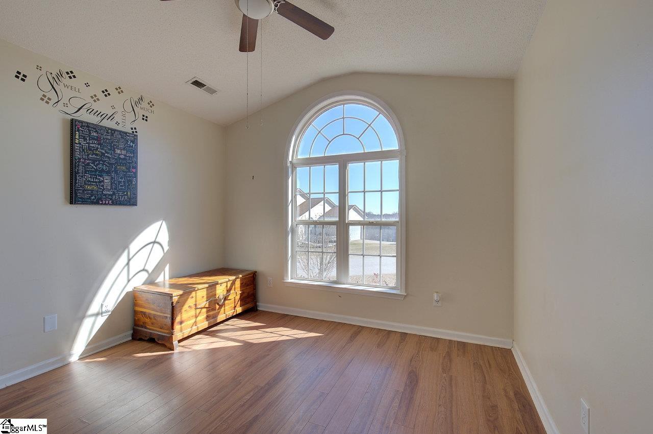 200 Merlin Court Simpsonville, SC 29680 - Photo 15 of 33 Beautiful office or secondary bedroom