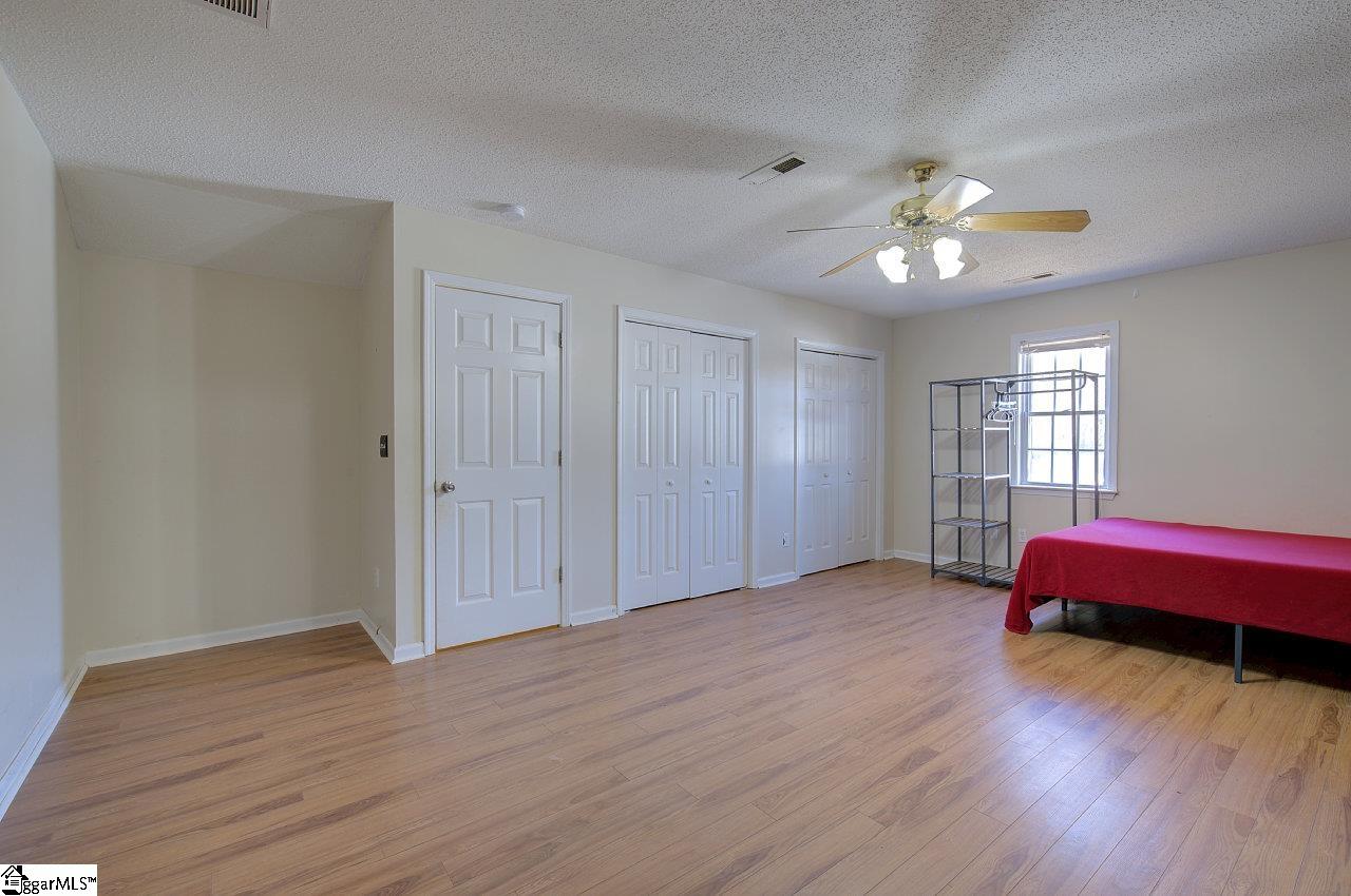 200 Merlin Court Simpsonville, SC 29680 - Photo 23 of 33 Gallery Image 23
