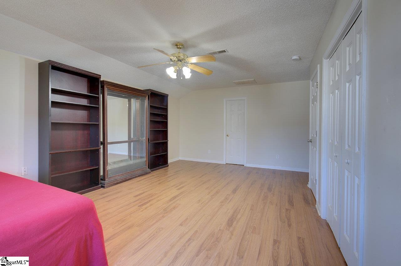 200 Merlin Court Simpsonville, SC 29680 - Photo 24 of 33 Gallery Image 24