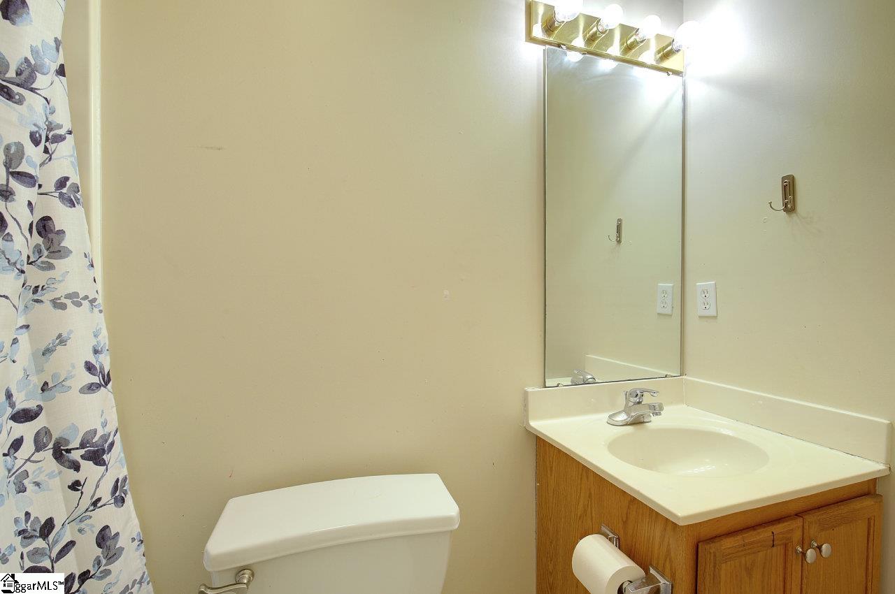 200 Merlin Court Simpsonville, SC 29680 - Photo 25 of 33 Gallery Image 25
