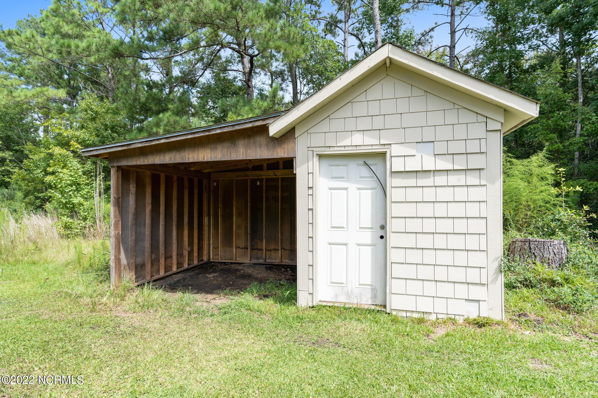 1044 Stanley Road Southwest Supply, NC 28462 - Photo 31 of 45 Storage
